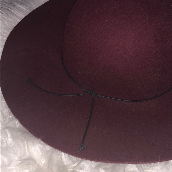 Maroon Floppy Hat - Picture 2 of 3